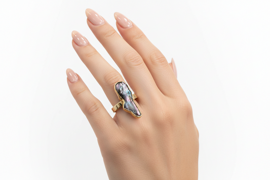 Ring in 18k gold