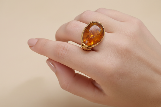 Ring in Gold 18k with amber (B-91)