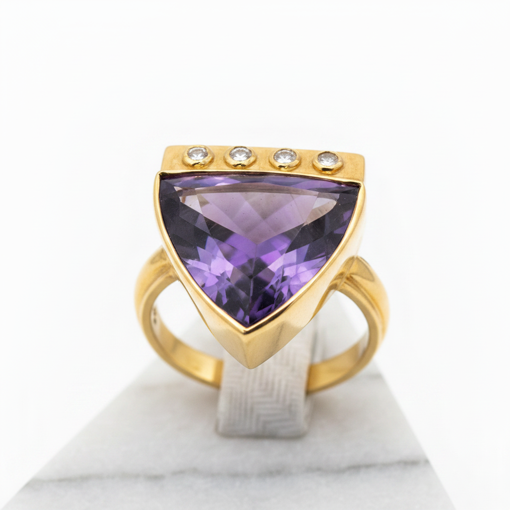 Silver ring, gold plated with amethyst stone