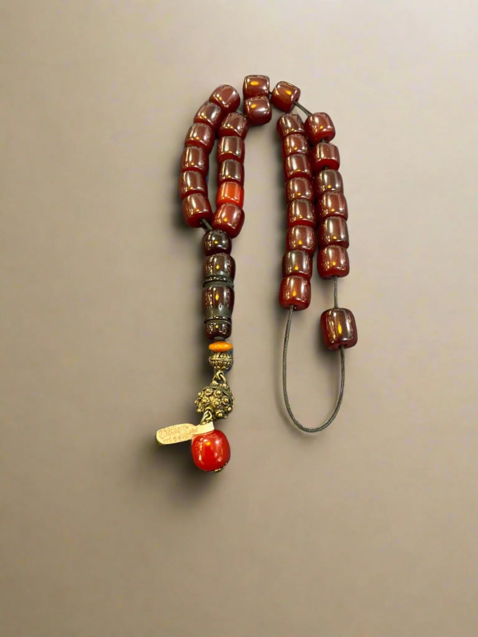 Authentic Vintage Faturan Komboloi (ROS-26) - Dinos-Virginia