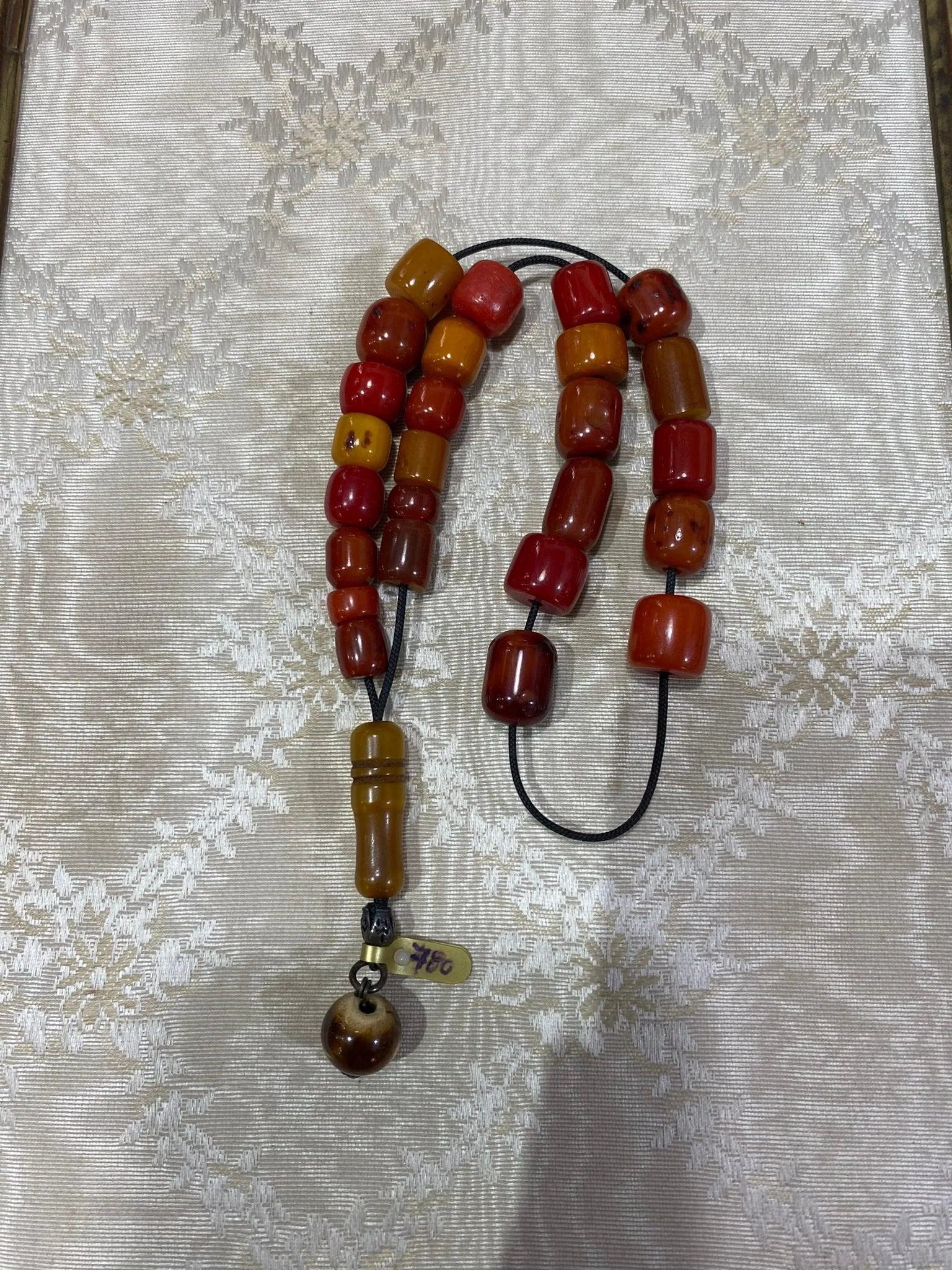 Authentic Vintage Komboloi - Dinos-Virginia