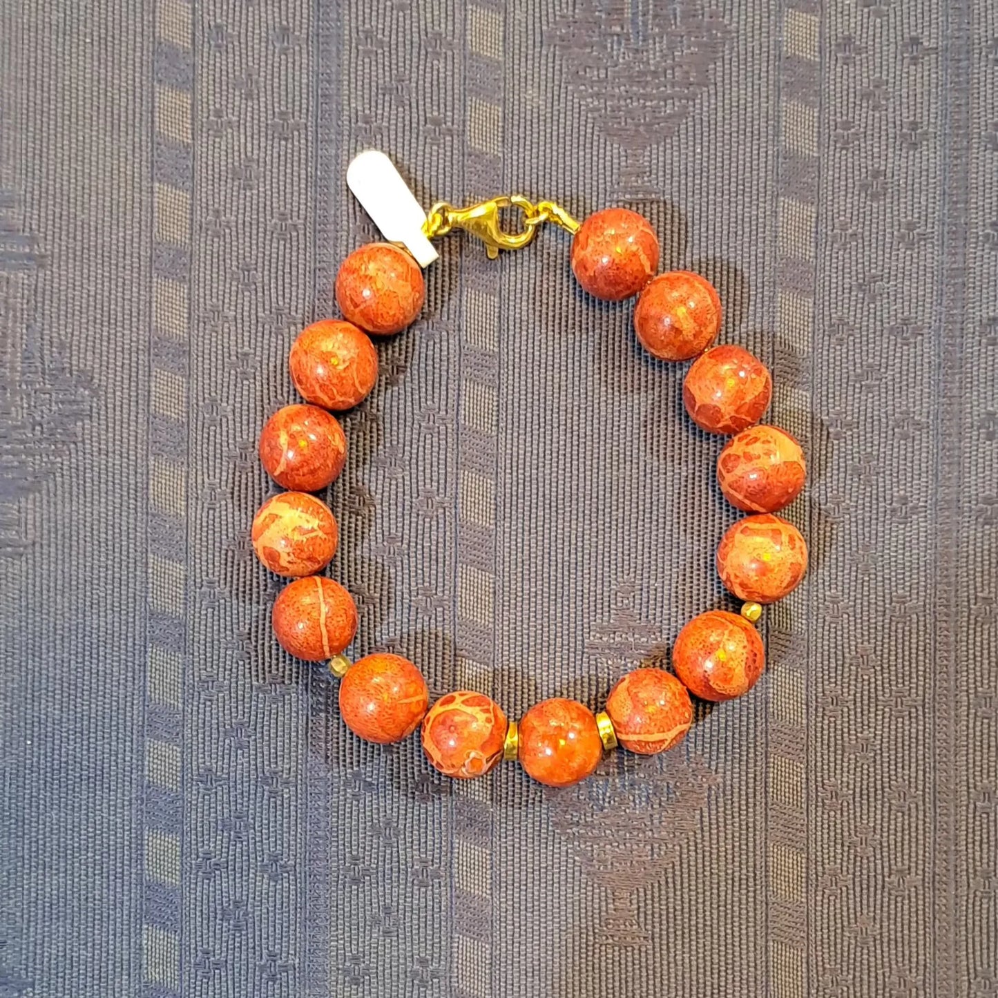 Bracelet in Red Coral Gemstones and 18k gold elements - Dinos-Virginia
