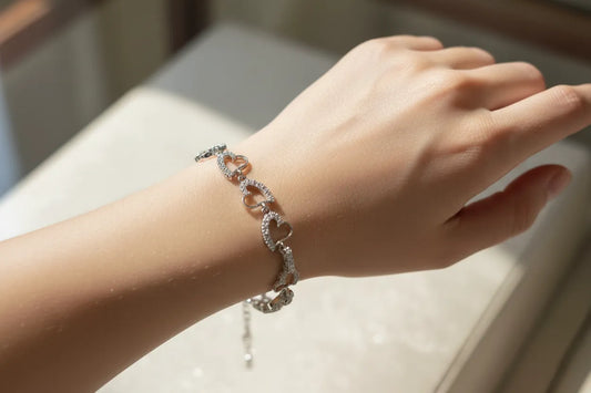 Bracelet in white gold, 14k, heart bracelet