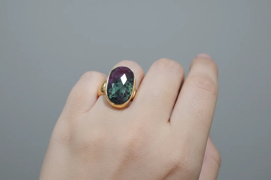 Diopside oval stone 18k gold ring, one of a kind, 18k gold ring, Fine ring, Handmade rings, Greek Jewelry