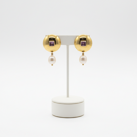 Earrings in 18k gold with a pearl (AG-32)