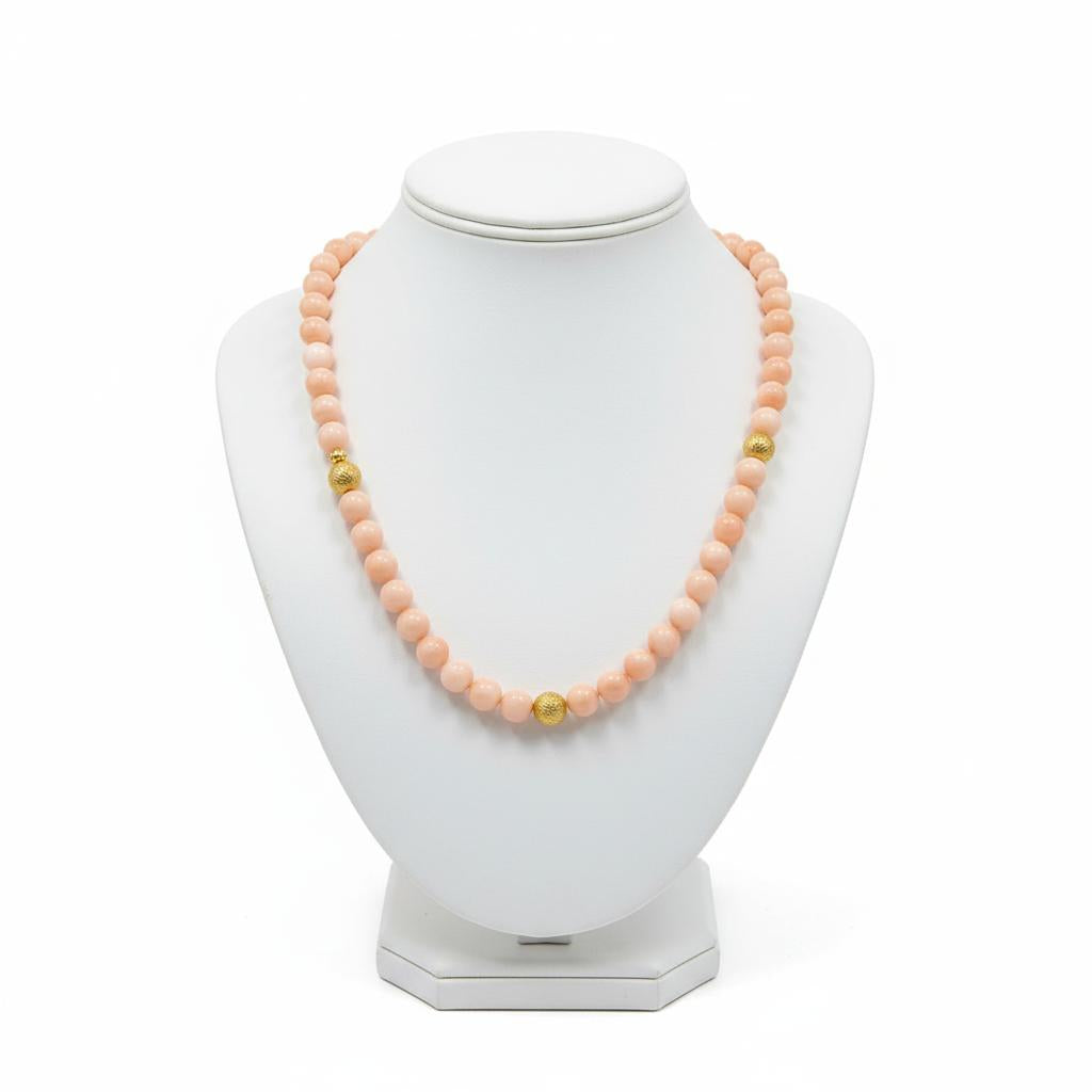 Necklace in 18k gold with Angel skin coral (PE-17)