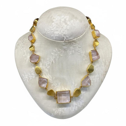 Necklace in Gold 18k & kunzite cabochon stones (PE-40)