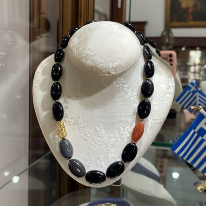 Necklace in Obsidian & Carnelian gemstones with 18k gold elements (PE-59)