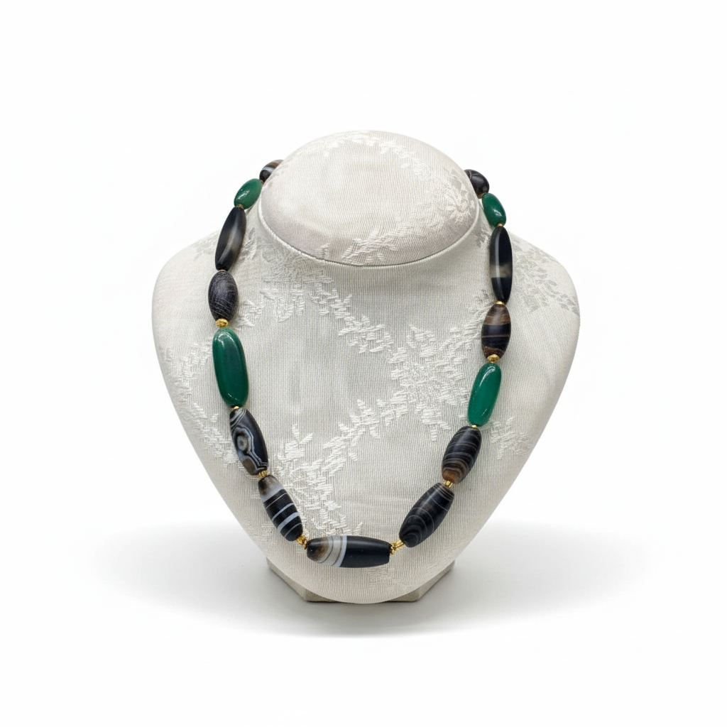 Necklace in Sardonyx stones & Solomon gemstone with 18k gold elements (PE-60)