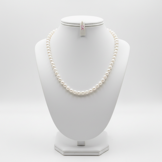 Necklace in white Aqua pearls with 18k gold closure (PE-97)