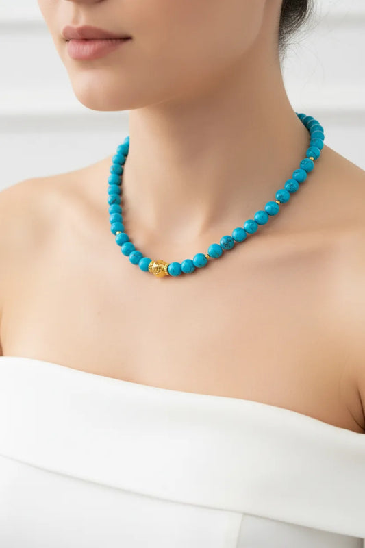Necklace with Turquoise stones and gold 18k elements