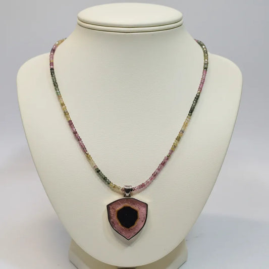 Pendant in 18k gold and multi color tourmalines