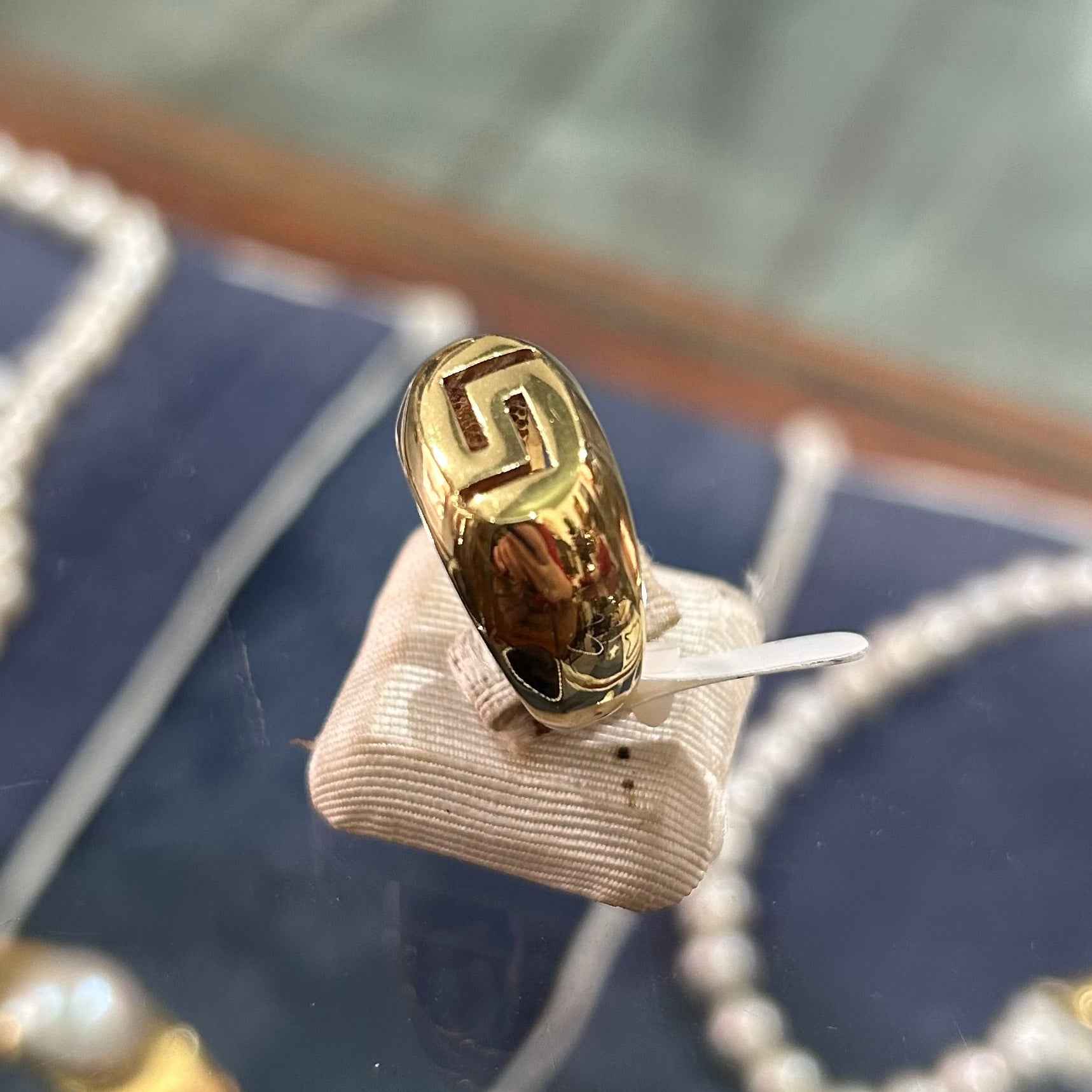 Ring in 14k gold, Meander (B-149) - Dinos Virginia Jewelry