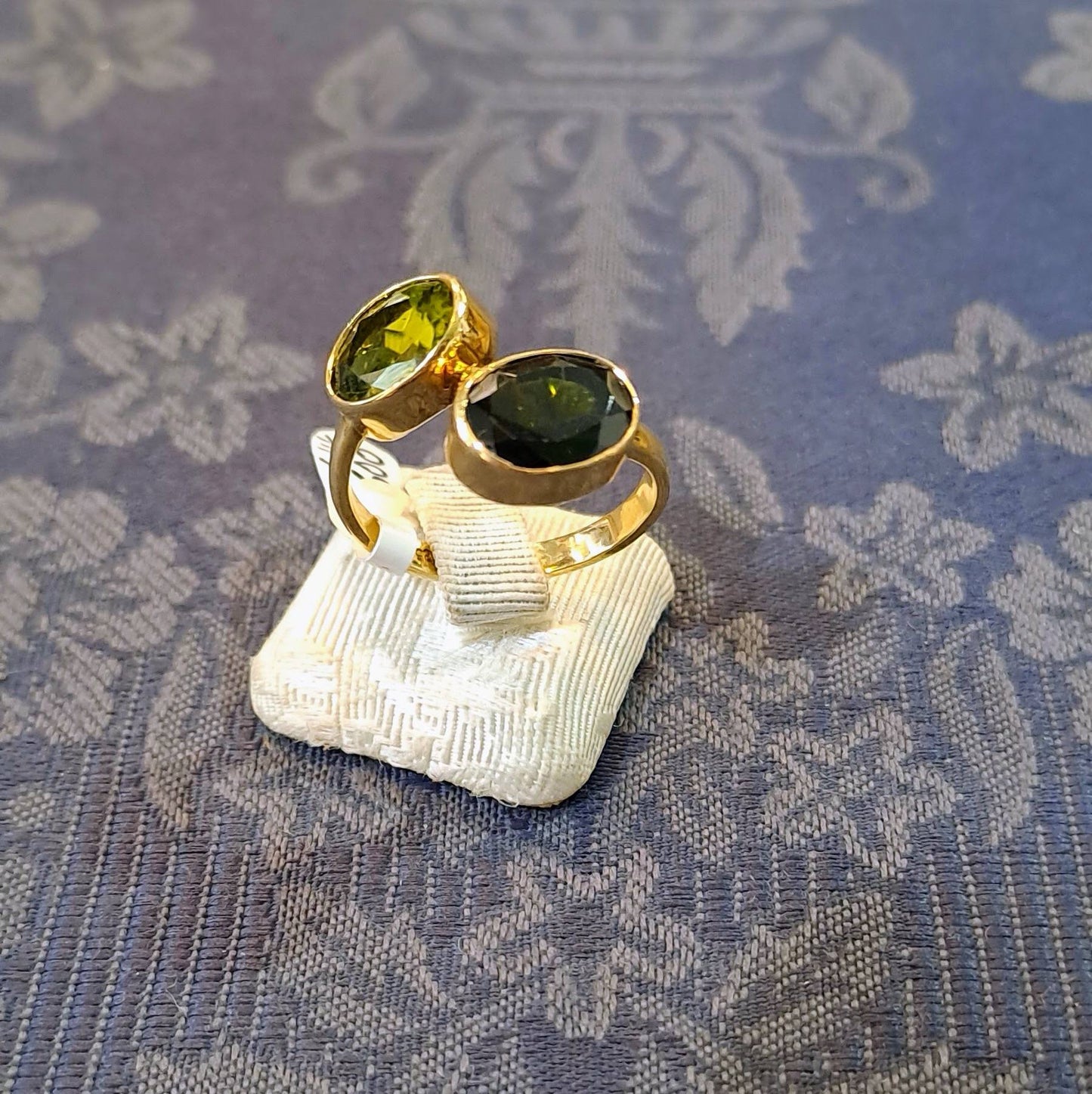 Ring in 14k gold with tourmalines (B-116)