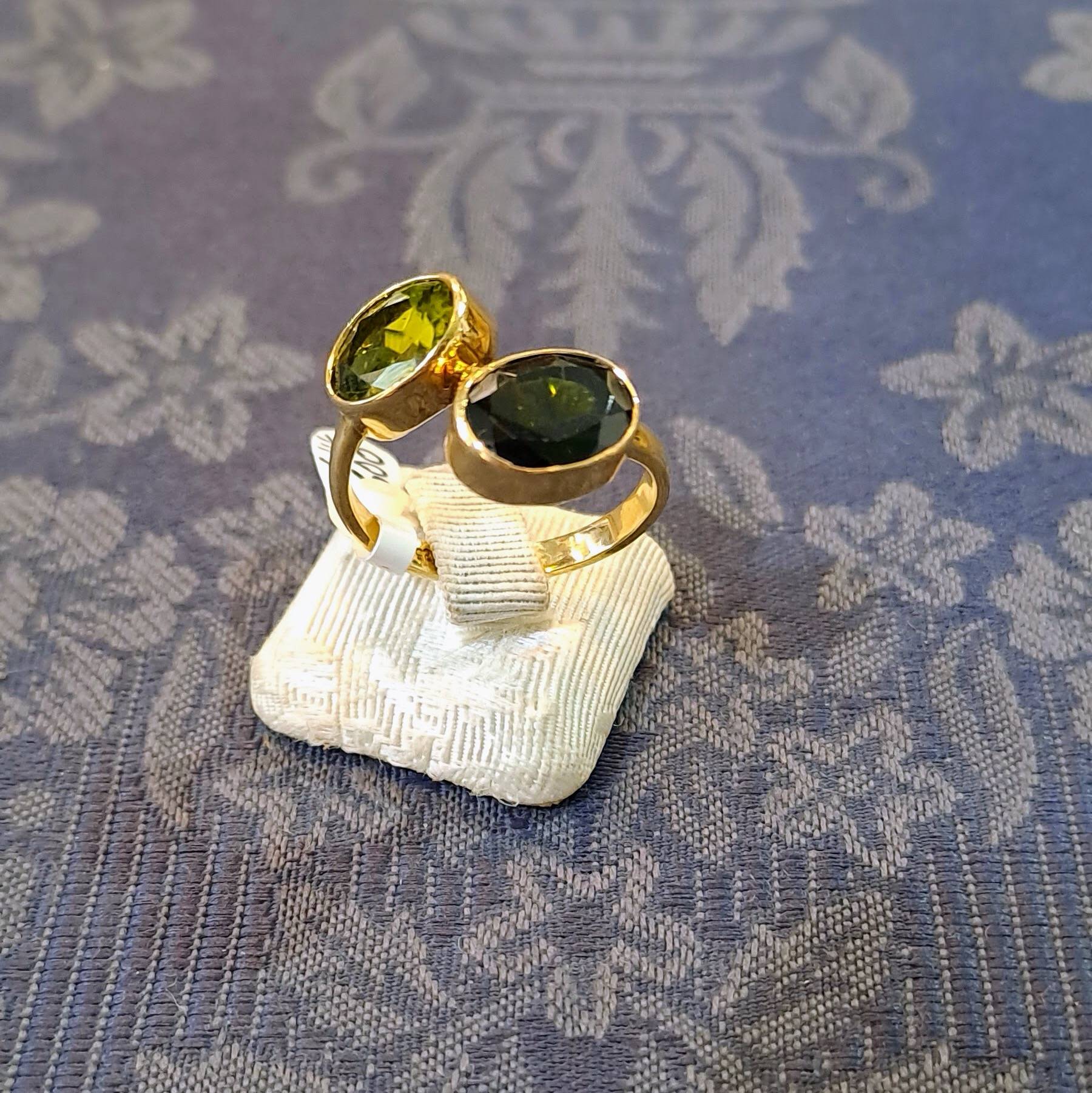 Ring in 14k gold with tourmalines (B-116)