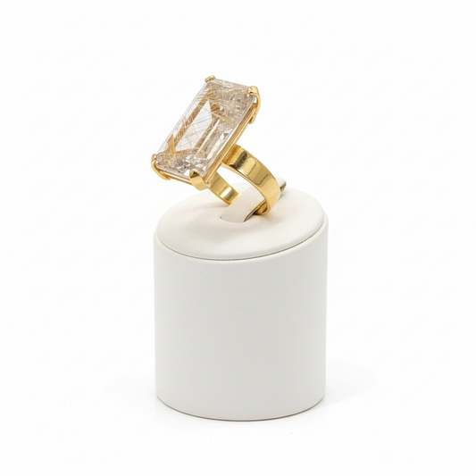 Ring in 18k Gold with a faceted rutile quartz stone (B-56)