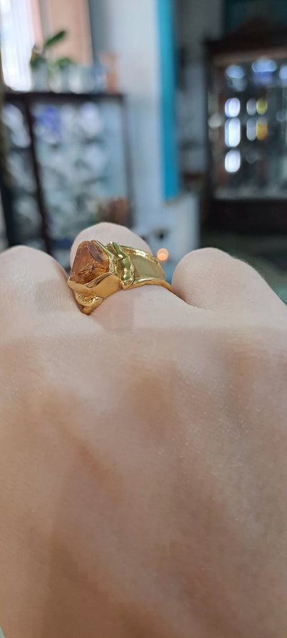 Ring in 18k Gold with a raw citrine (B-48) - Dinos-Virginia