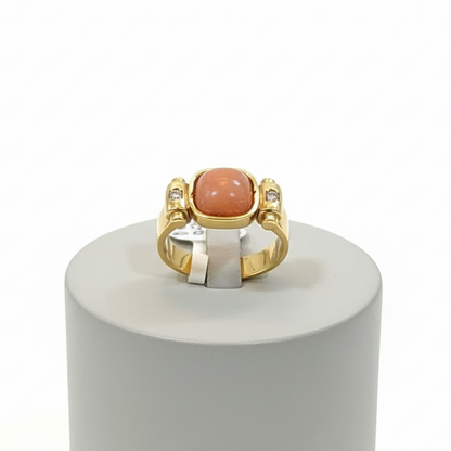 Ring in 18k Gold with red Amber and Brilliants (B-37)