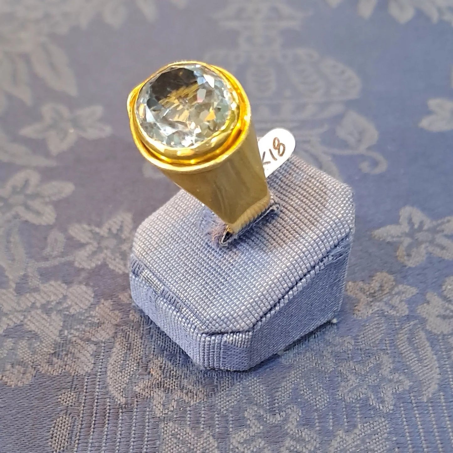 Ring in 18k Gold with selenite 7 c. stone (B-55) - Dinos-Virginia