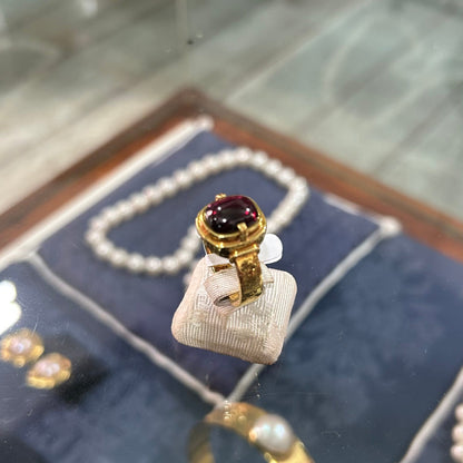 Ring in 18k gold