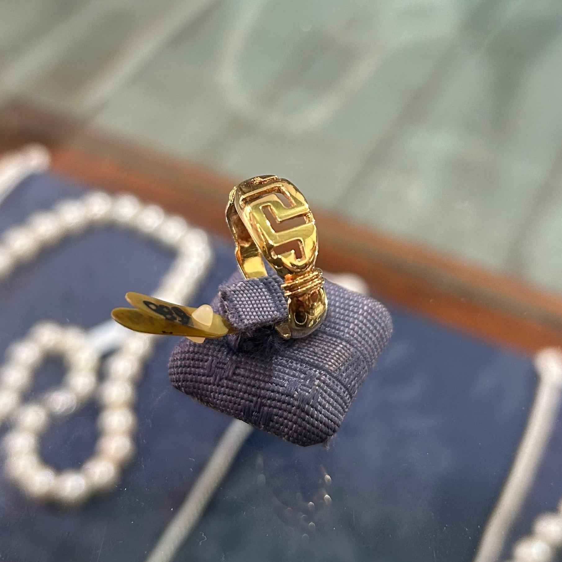 Ring in 18k gold, Meander (B-151) - Dinos Virginia Jewelry