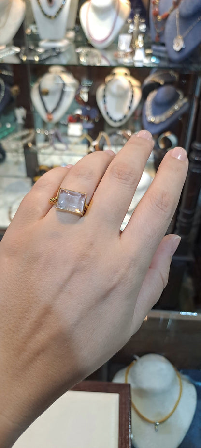 Ring in 18k gold with Kunzite stone (B-109)