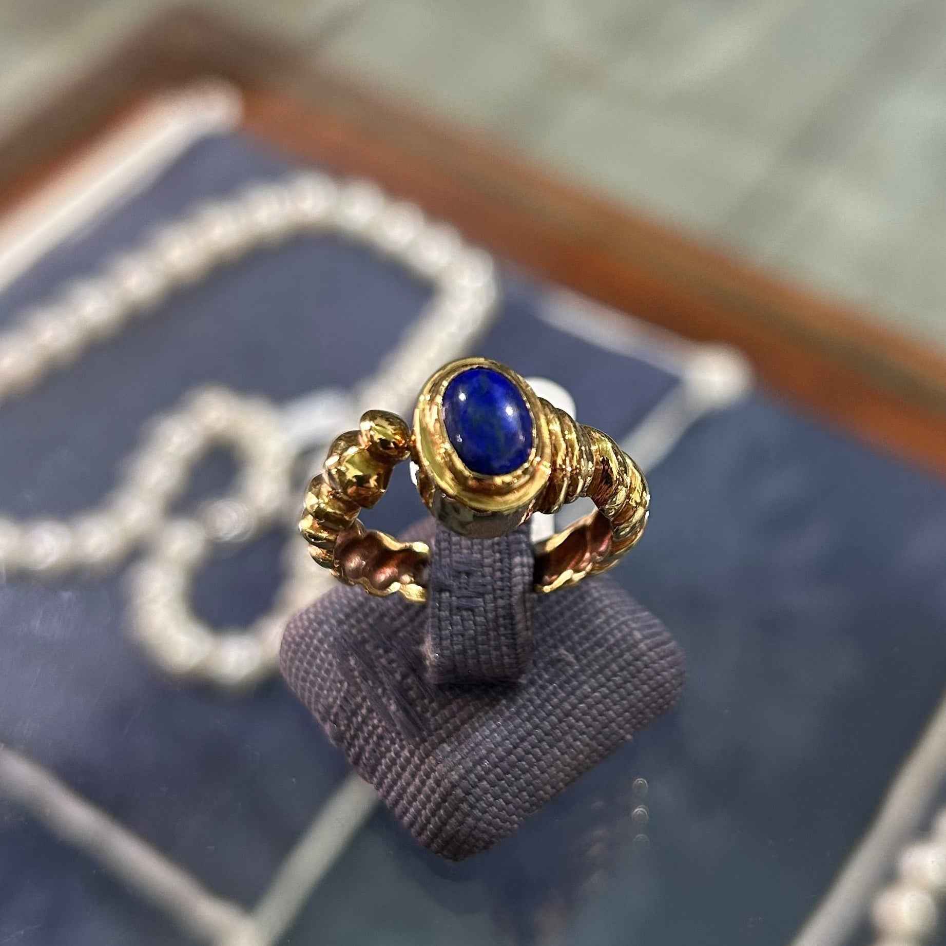 Ring in 18k gold with Lapis (B-150) - Dinos Virginia Jewelry