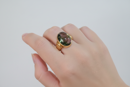 Ring in 18k gold with an oval cabochon green pink tourmaline, Fine Ring, Handmade Ring, Greek Jewelry