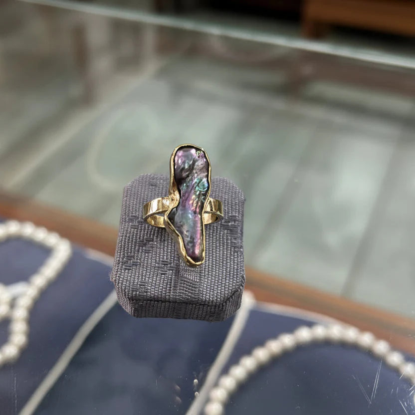 Ring in 18k gold