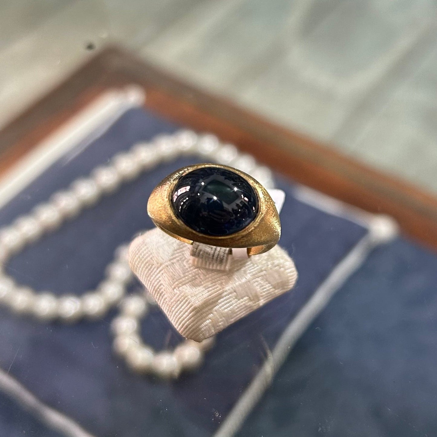 Ring in 18k gold