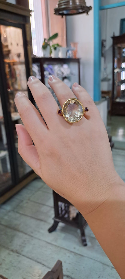Ring in 18k with Lemon Topaz and Rubies, perforated gold, one of a kind ring (B-128)