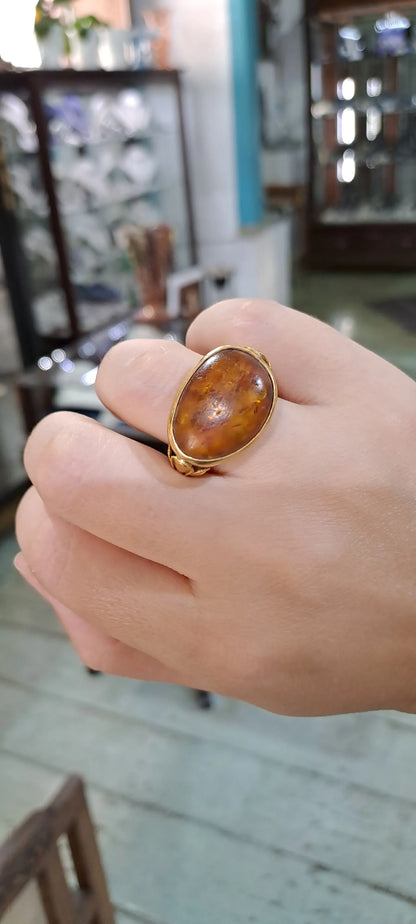 Ring in Gold 18k with amber (B-91)