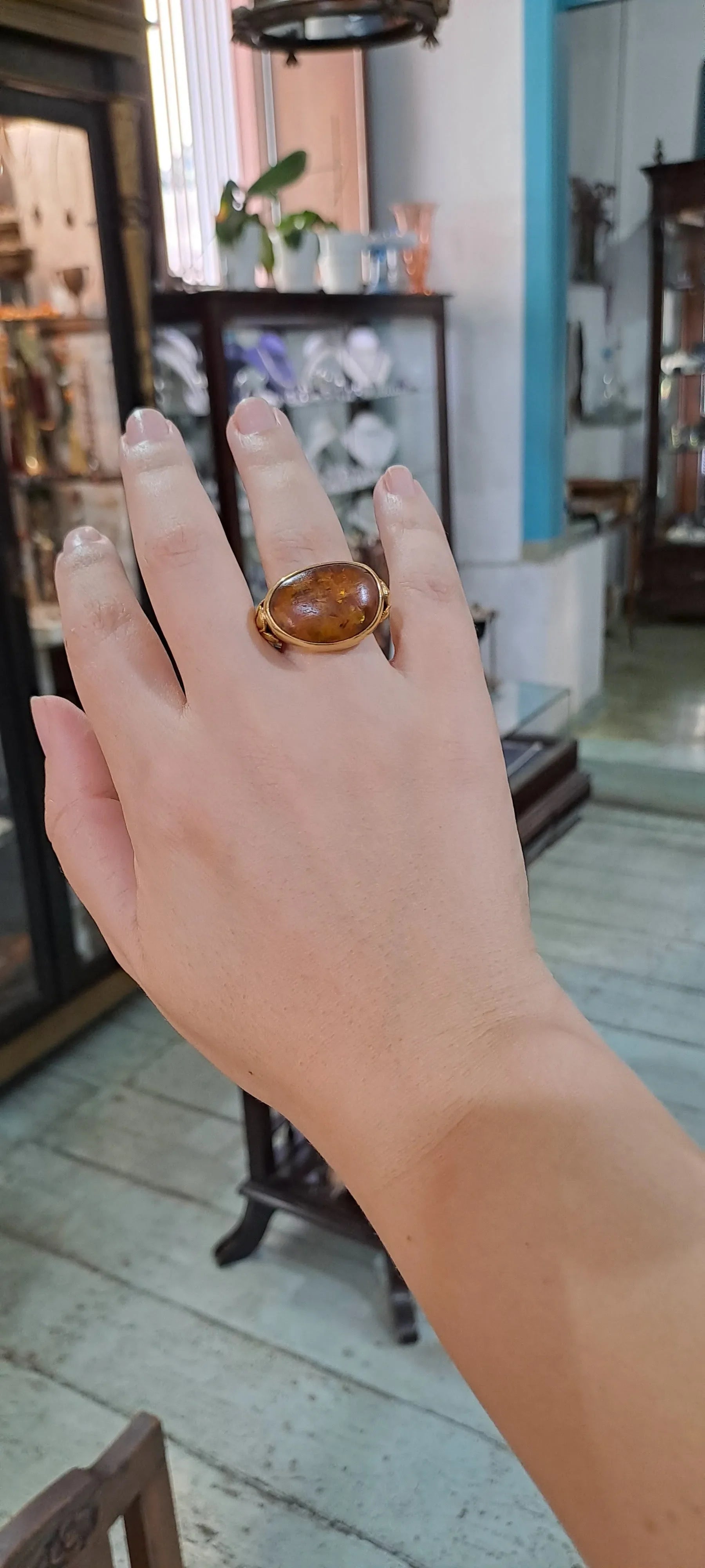 Ring in Gold 18k with amber (B-91)