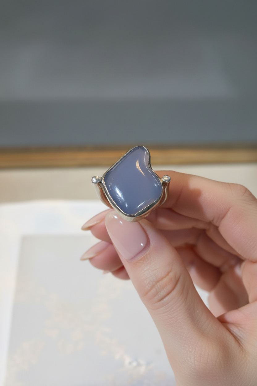 Silver Ring with a funcy cut chalcedony stone, Sterling silver ring, Vintage Jewelry, Handmade ring, Greek Jewelry (B-80)