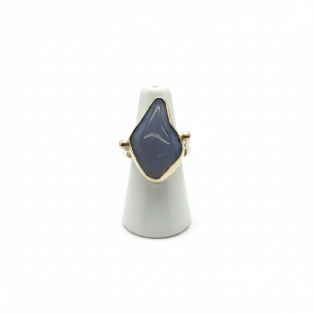 Silver Ring with a funcy cut chalcedony stone, Sterling silver ring, Vintage Jewelry, Handmade ring, Greek Jewelry (B-80)