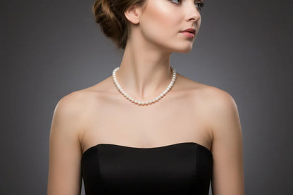 White Pearl Necklace with gold 18k elements