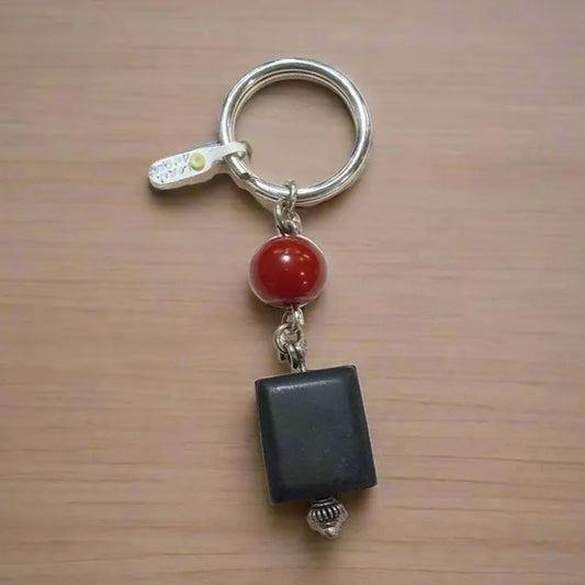 Anthracite and Red amber Keyring in sterling silver, Vintage Keyring, Vintage Jewelry, Handmade keyring, Greek Jewelry - Dinos-Virginia